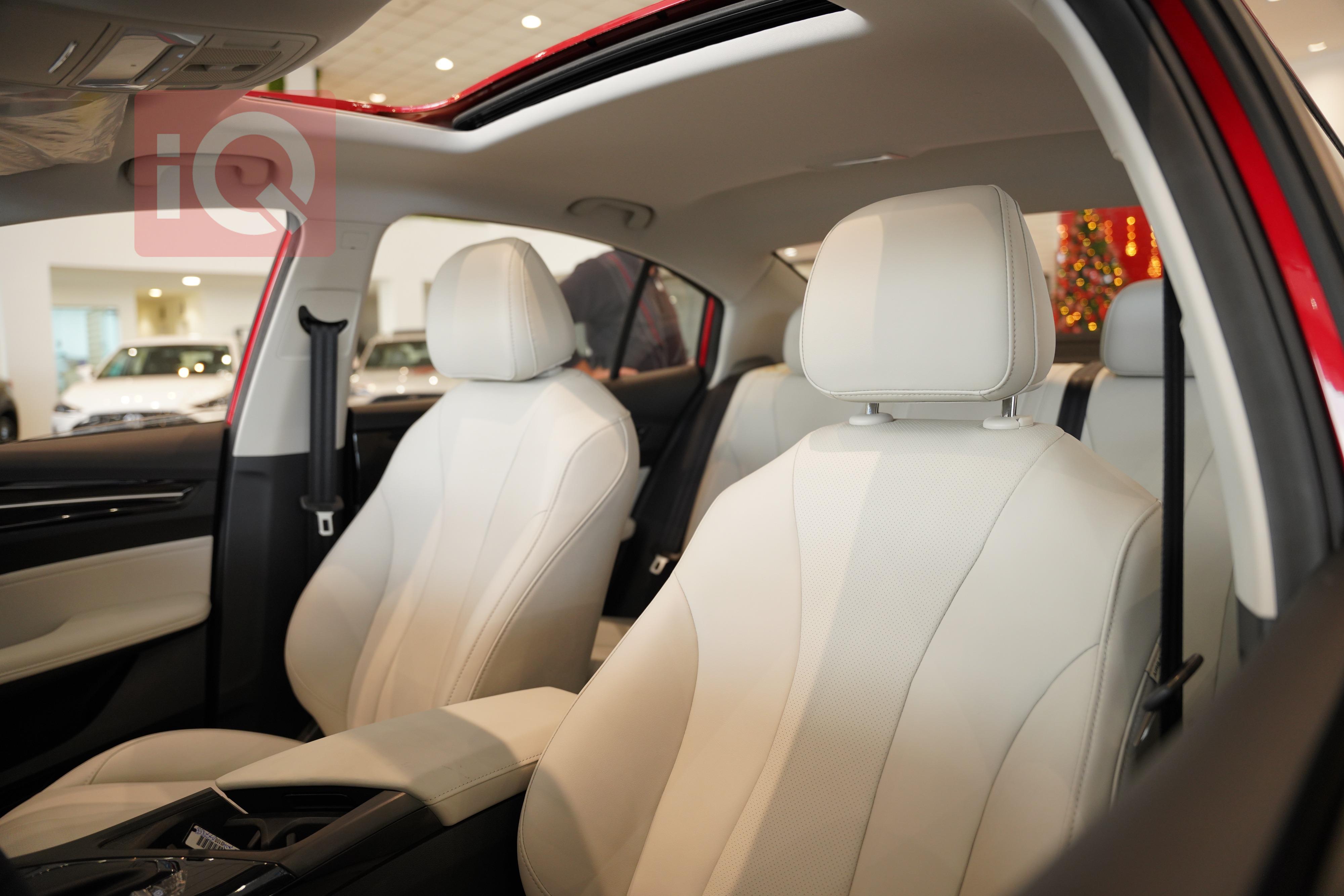 https://cdn.iqcars.io56cb844f-8bb8-4f9d-bef4-08958441ecd7.jpg